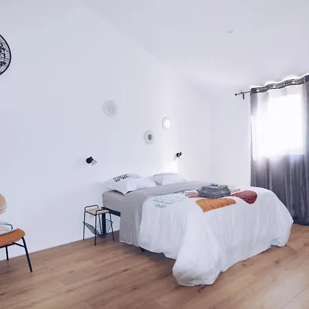 Lsquare-residence Apartamento
