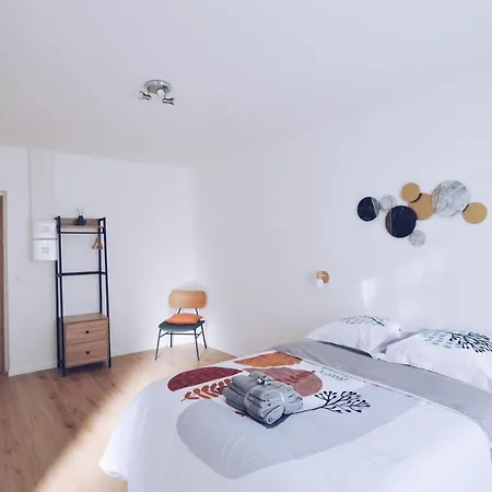 Lsquare-residence *
