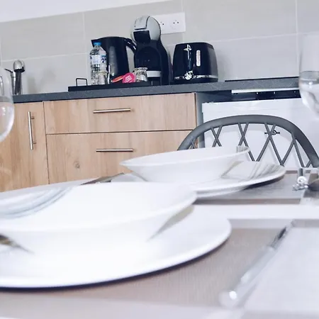 Lsquare-residence 公寓 *