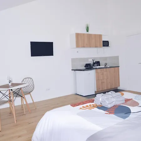 Lsquare-residence Apartamento *