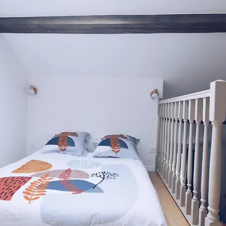 Lsquare-residence *