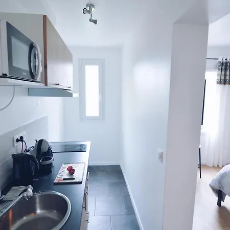Lsquare-residence