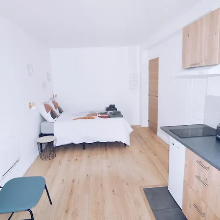Lsquare-residence Apartment *
